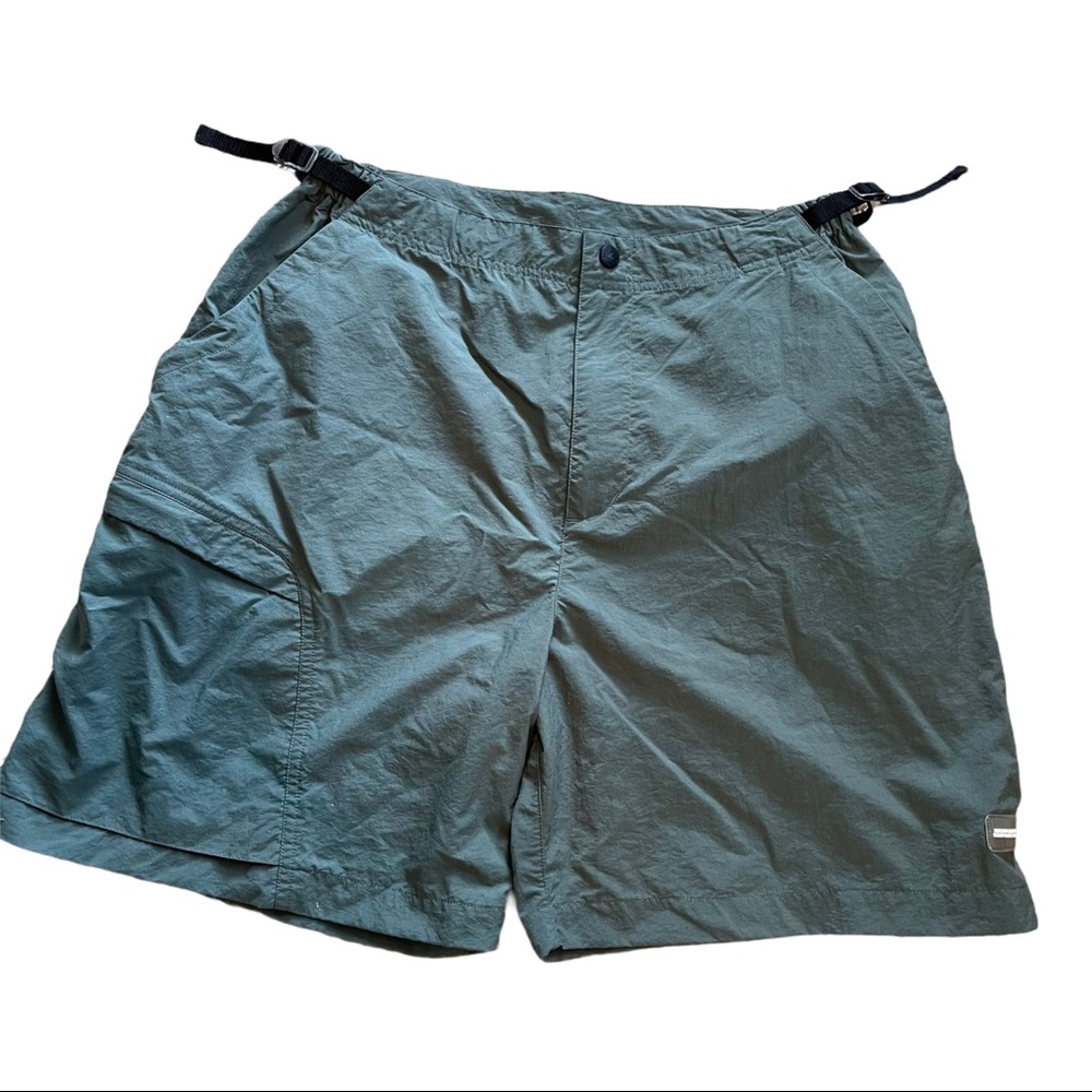 REI green nylon hiking trail shorts Women's L